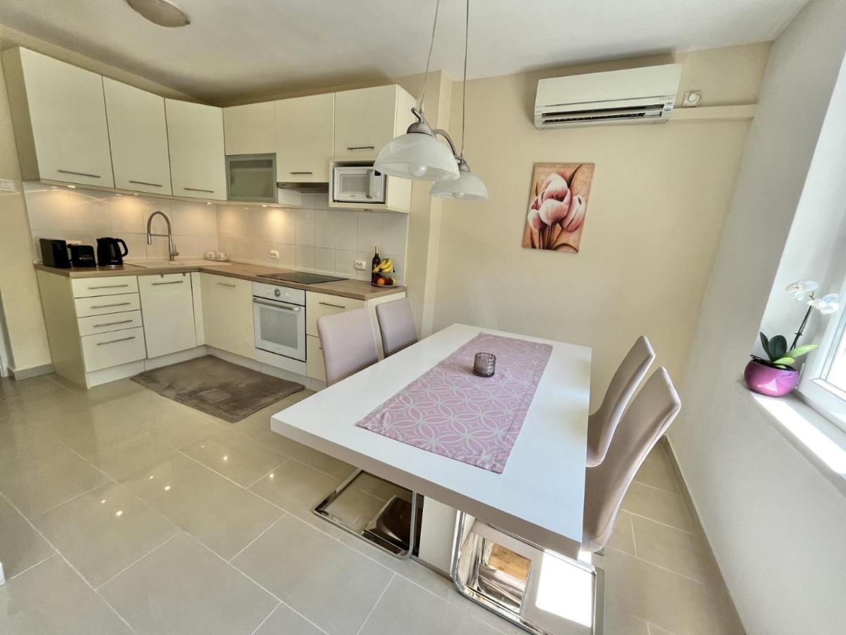 Luxury Apartment Lolipop Split Ngoại thất bức ảnh